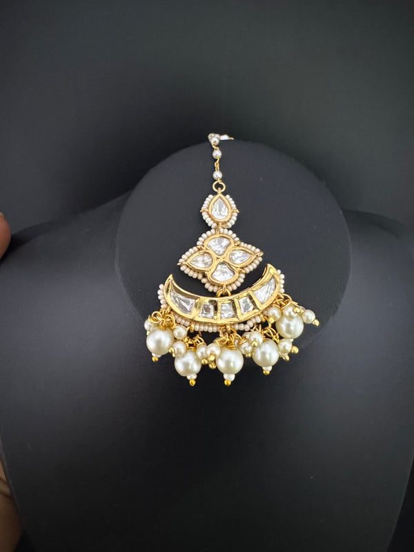Pearls, Kundan Tikka, Indian Maang Tikka, Headpiece, Bridal jewelry
