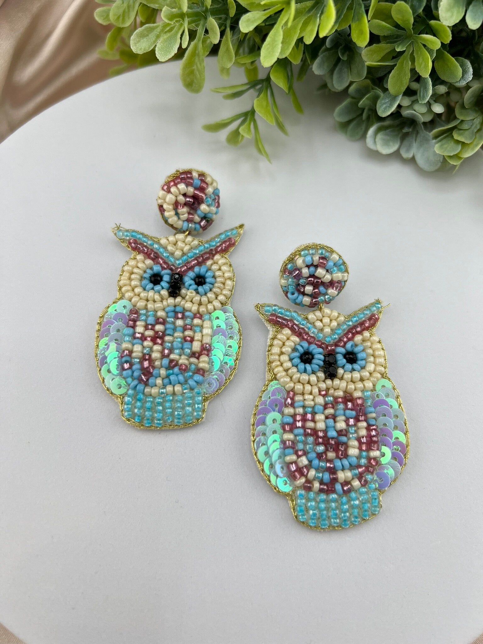 White and blue blue Owl shaped Beaded earrings, Handmade earrings