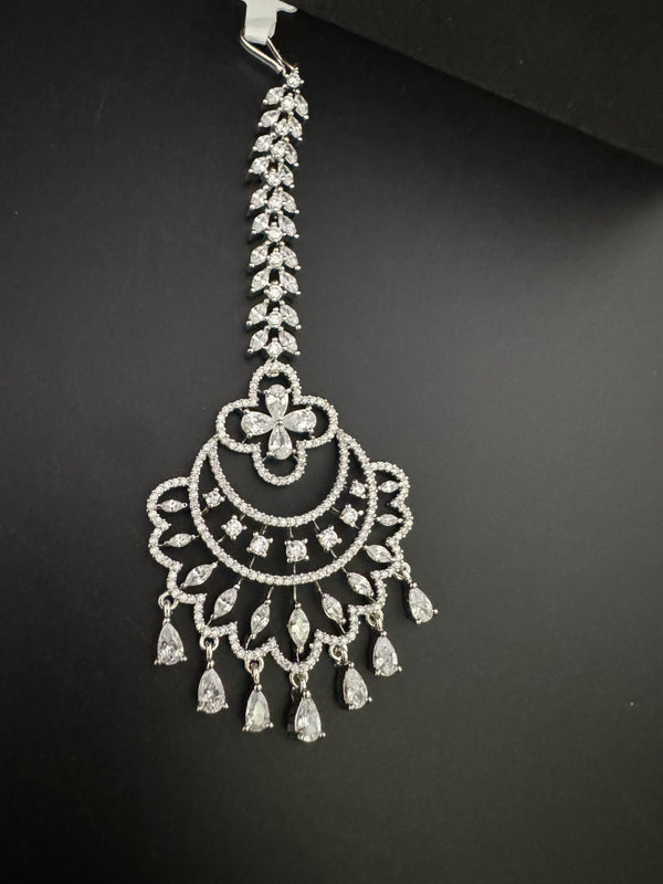 Silver Cubic Zirconia/Diamond Tikka, Indian Maang Tikka, Headpiece, Bridal jewelry