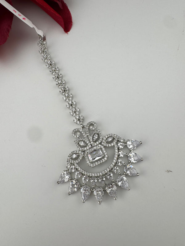 Silver Cubic Zirconia/Diamond Tikka, Indian Maang Tikka, Headpiece, Bridal jewelry (Copy)