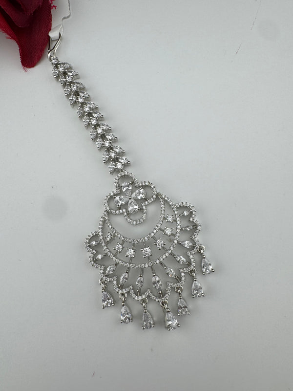 Silver Cubic Zirconia/Diamond Tikka, Indian Maang Tikka, Headpiece, Bridal jewelry (Copy)