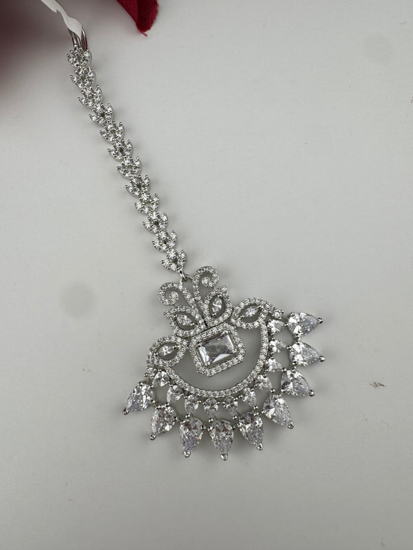 Silver Cubic Zirconia/Diamond Tikka, Indian Maang Tikka, Headpiece, Bridal jewelry (Copy)
