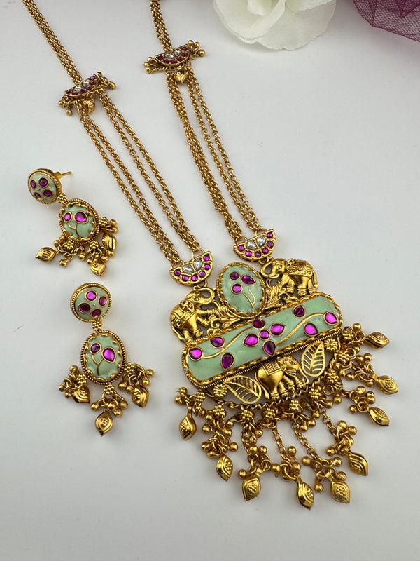 Amrapali inspired, Pachi Kundan, Stone Gold Necklace Set, Indian Bridal Rani Haar