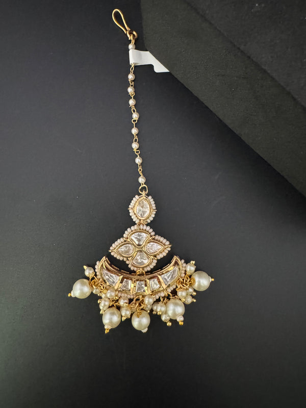 Pearls, Kundan Tikka, Indian Maang Tikka, Headpiece, Bridal jewelry