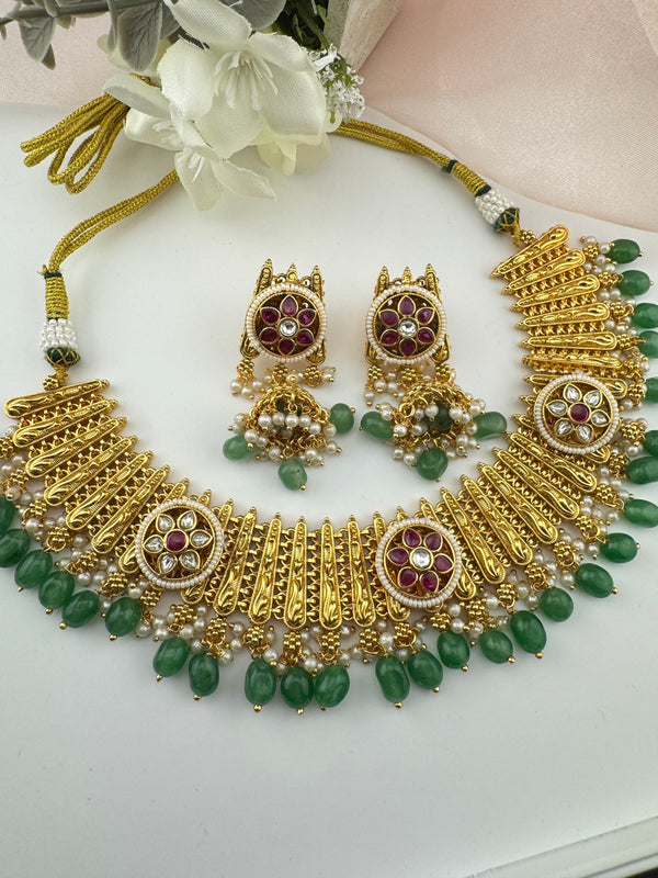 Rajwadi Gold necklace set with jhumka, in kundan and pearls, Indian Bridal Jewelry set