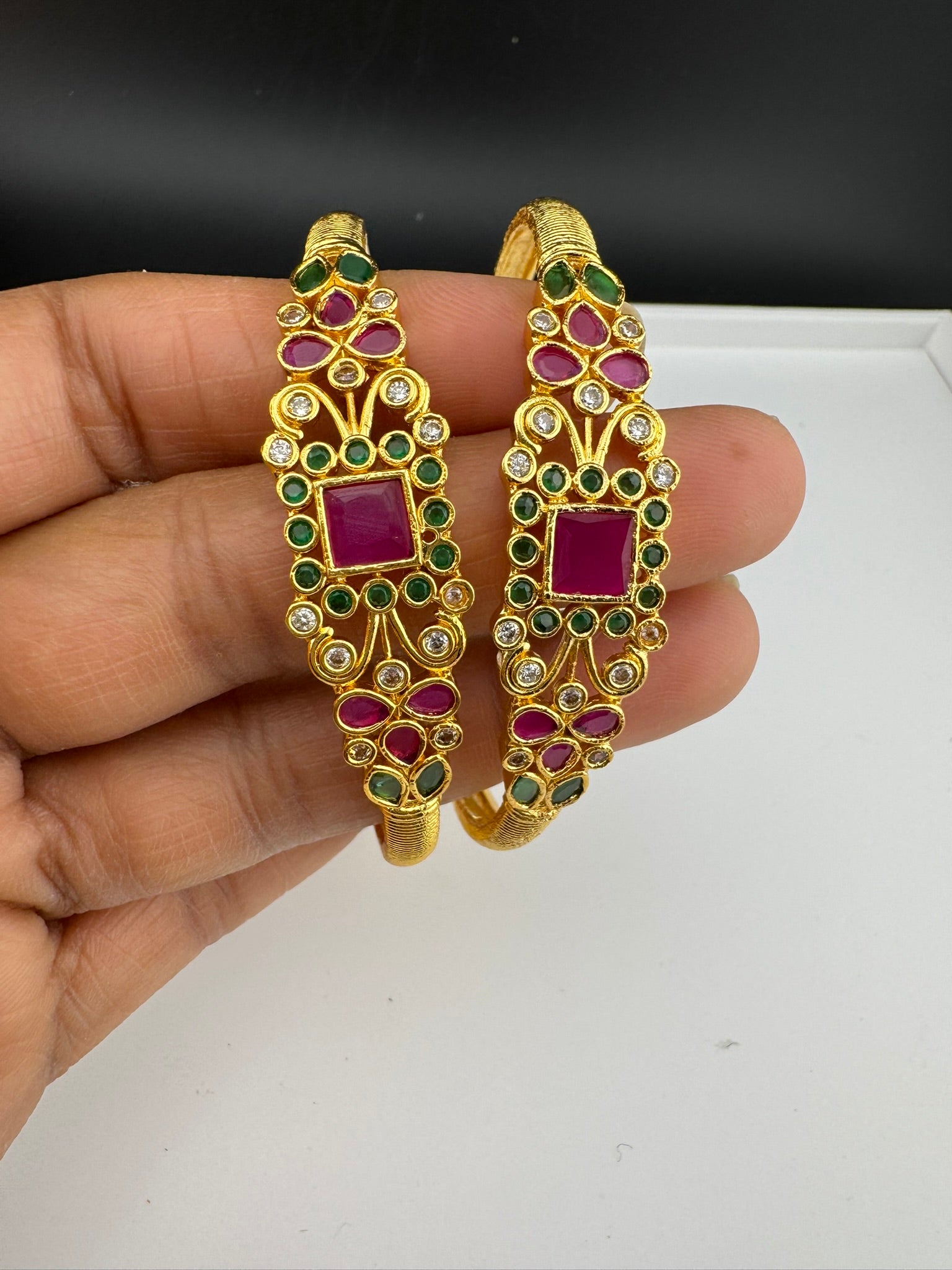 Matt Gold polish with stones kada set is Amrapali inspired Designer bangles set of 2/Indian Kada/Rajwadi Bangle/Size 2.4", 2.6" & 2.8"