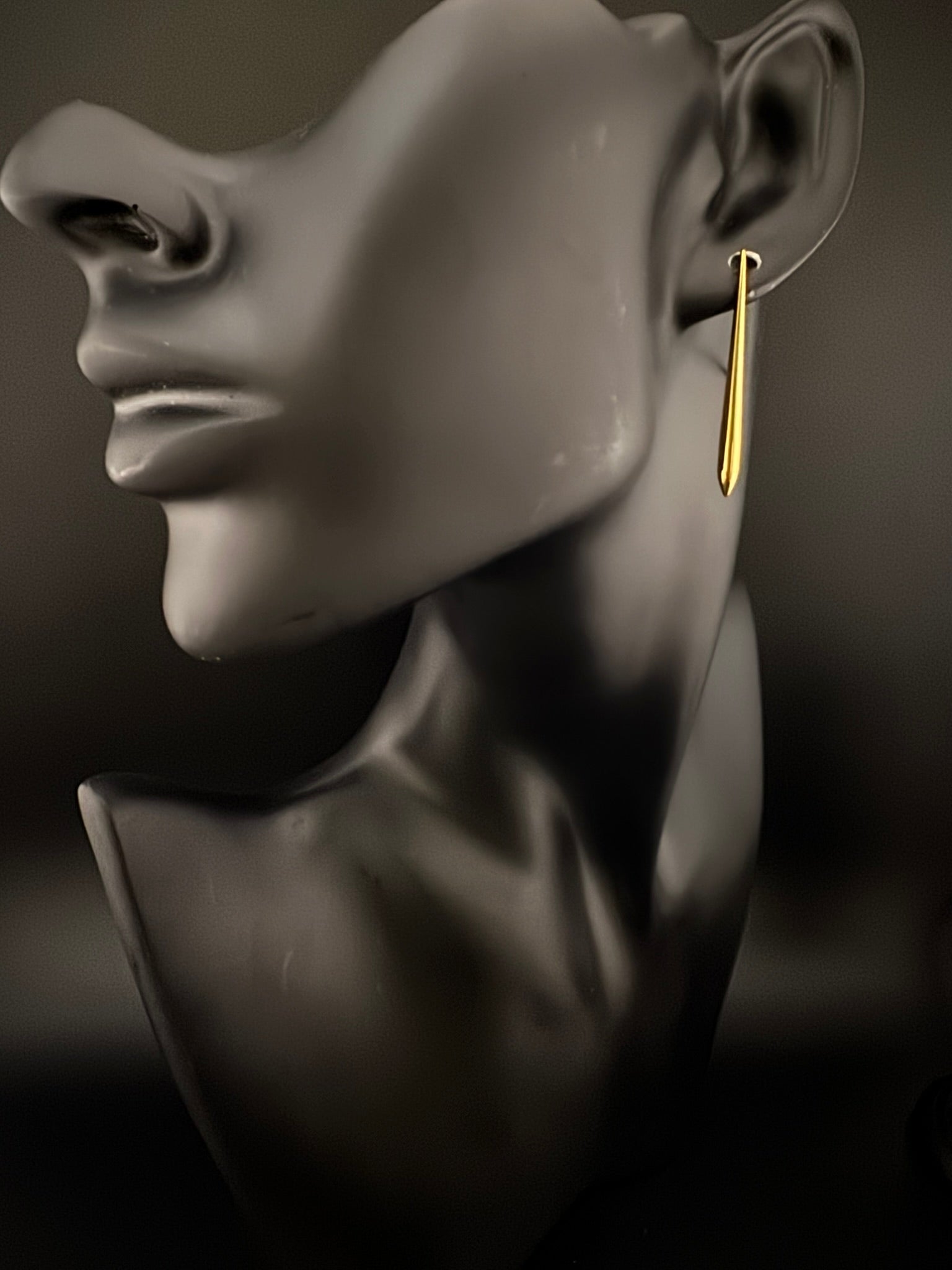 Anti-Tarnish, Water resistant Gold dangle earrings in drop design/Everyday earrings/Light weight everyday jewelry/sleek long earring