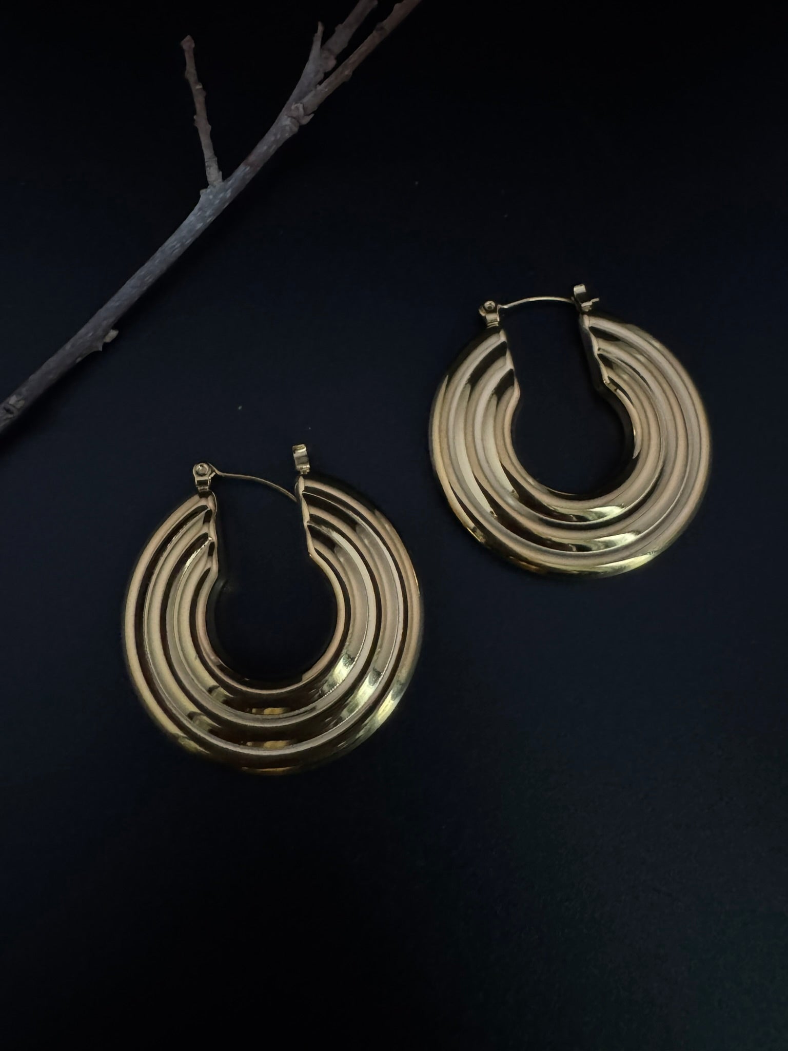 Anti-Tarnish Water resistant Gold Hoop earrings in drop design/Everyday earrings/Light weight everyday jewelry/office wear/daily kids jewelry
