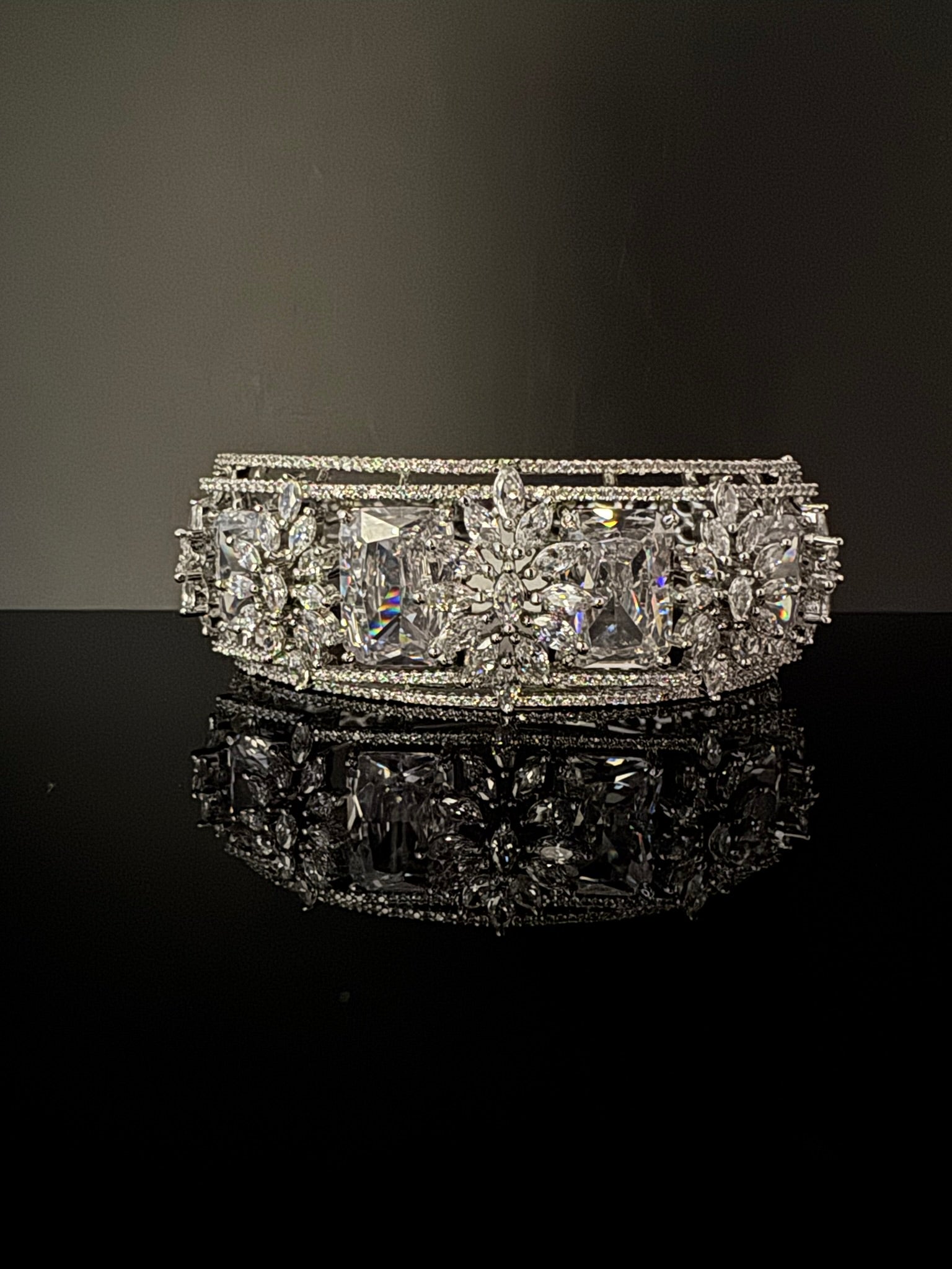 Premium Silver color Openable Designer bracelet with crystal stones, Cubic Zirconia in unique Designer setting/single bangle/Bracelet Bangle