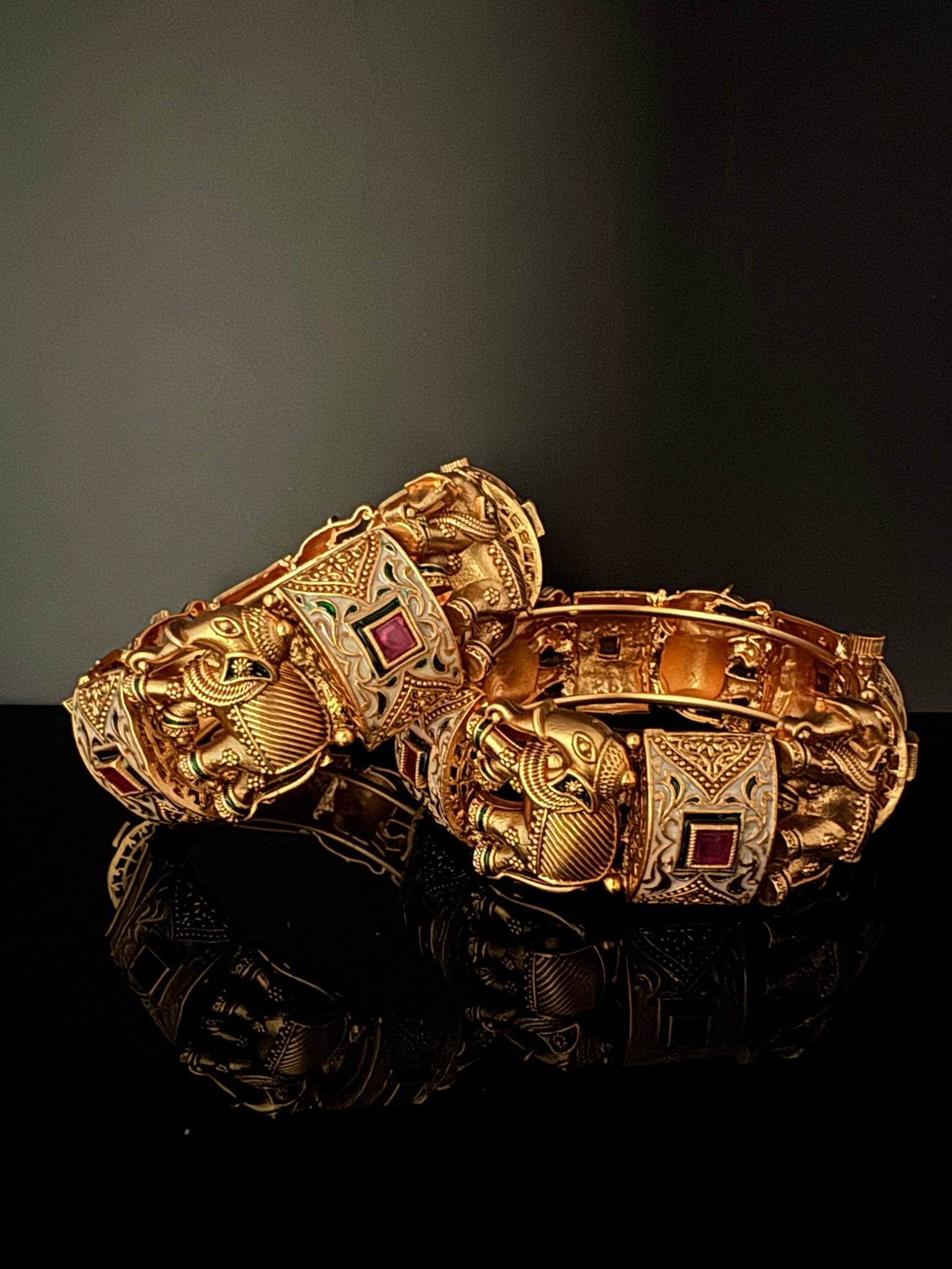 Openable Matt Gold, Enamel, Kundan kada is Amrapali inspired Designer bangles set/Indian Kada/Temple jewelry/Rajwadi Bangle/Size 2.4" & 2.6"