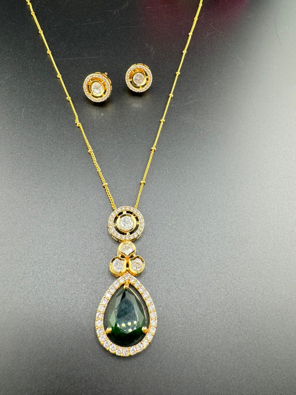Tyaani Inspired Premium quality moissanite Kundan, CZ Sleek Green pendant set/Indian jewelry/silver foil back/Premium Kundan/Bridesmaid gift