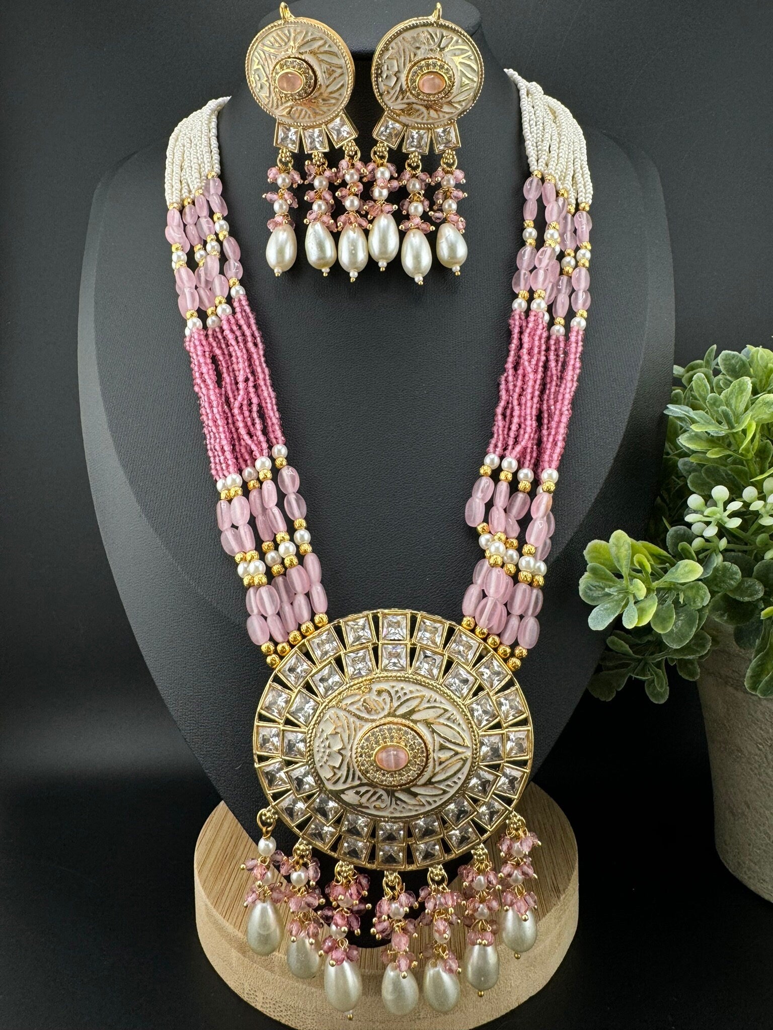 Premium Quality Pink High gloss Minakari Moissanite Kundan Pearls onyx beads Rani Haar/long Necklace set in Moissanite Kundan with earrings