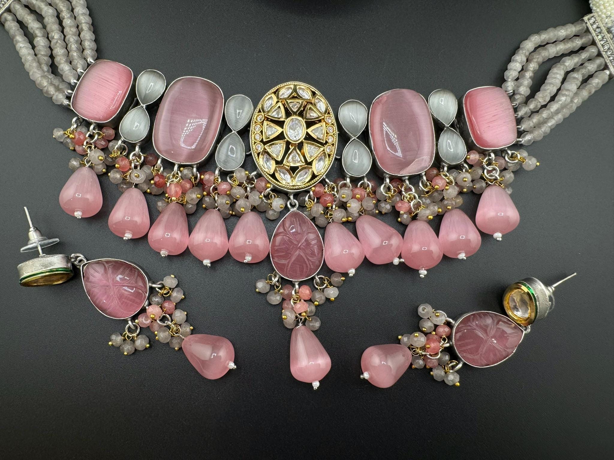 Premium fusion Choker Necklace set with HQ Moissanite kundan, onyx beads and carved stone