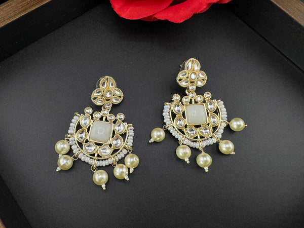 Uncut Kundan Jhumka, stone and pearls/Chandbali earring/Indian Earrings/Bridal Earring/Traditional earring/Statement earring/wedding jewelry