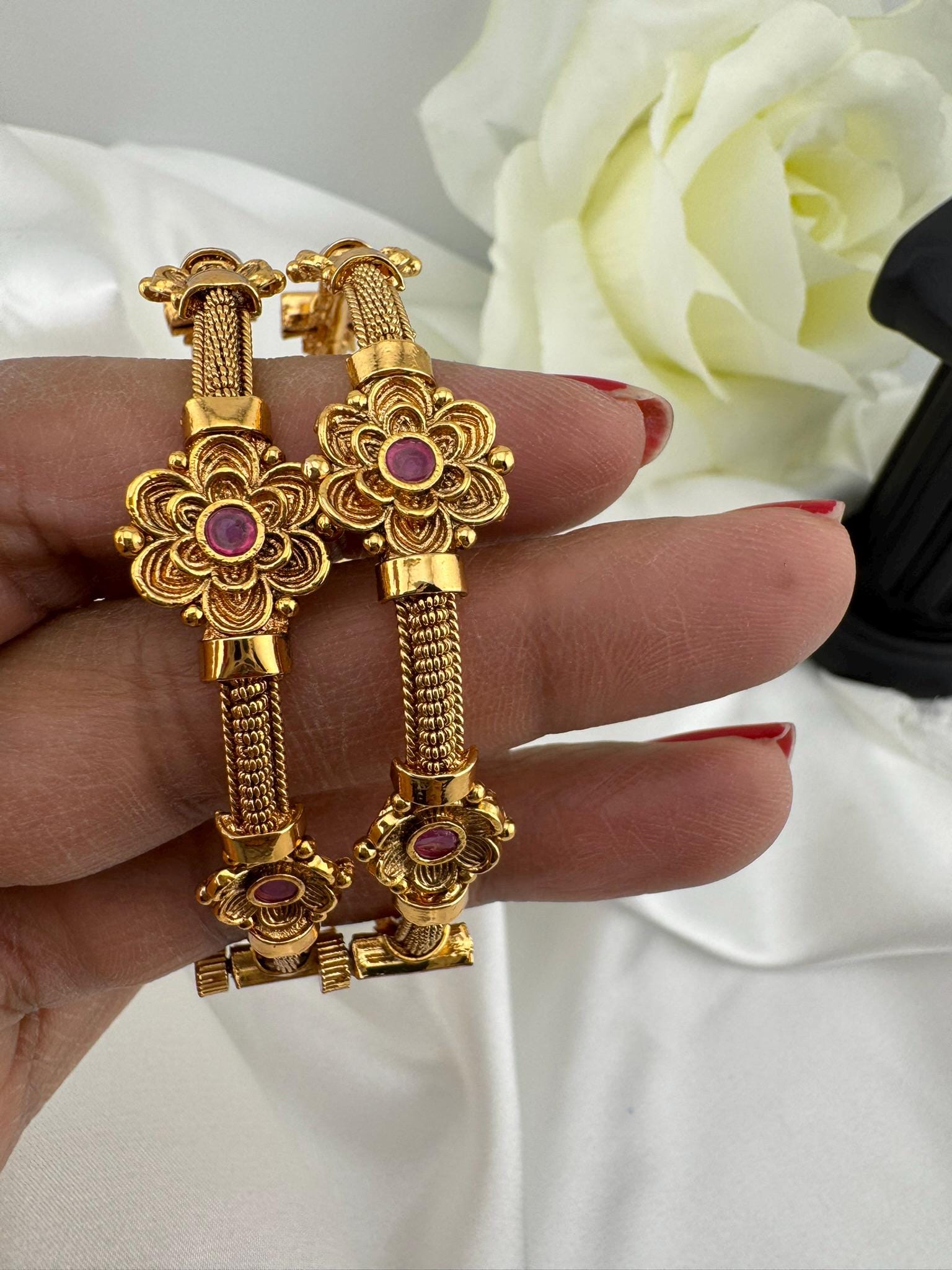 Openable Matt Gold Amrapali inspired Designer bangles set