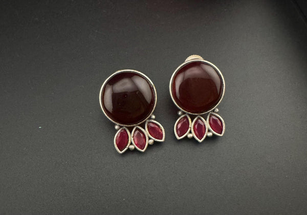 Oxidized German silver, Monalisa Stone studs earring