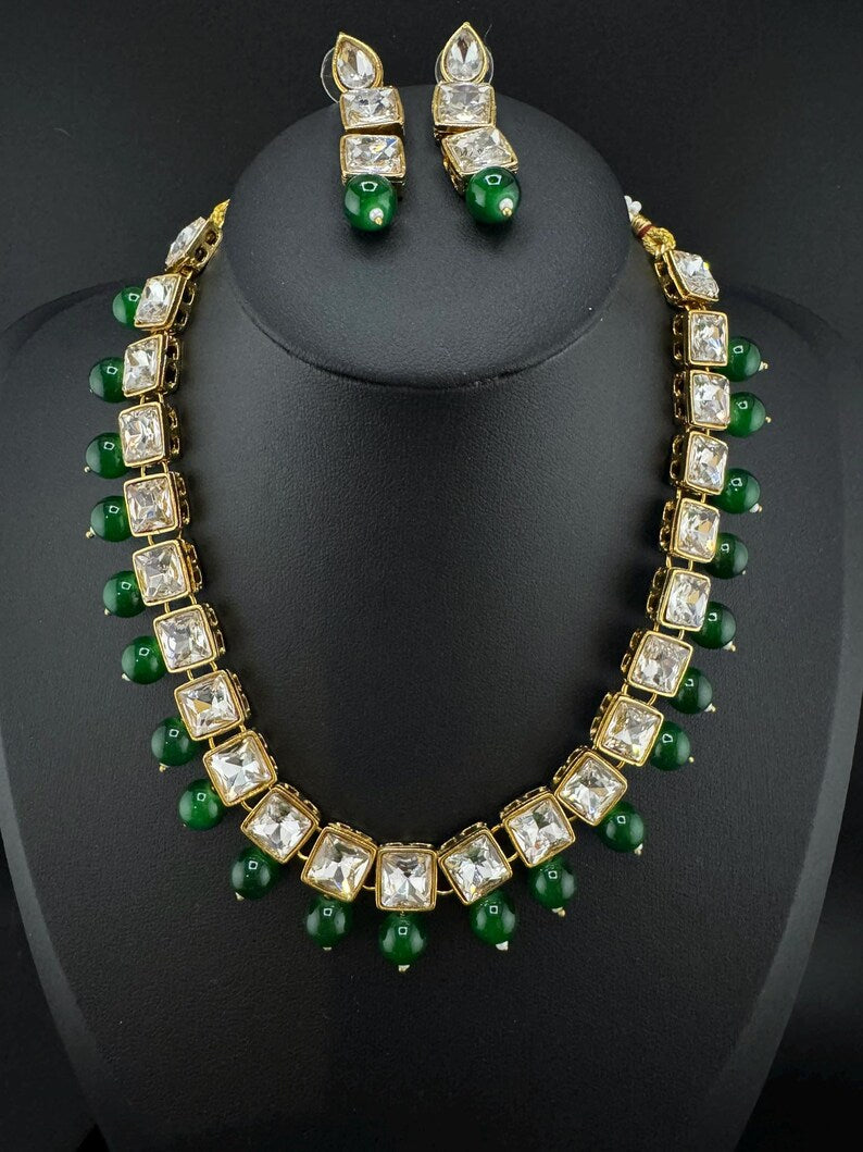 Kundan and Pearls Sleek Necklace Set