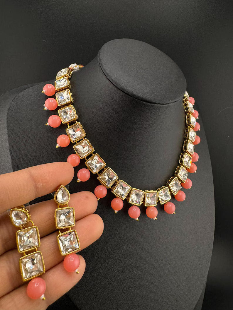 Kundan and Pearls Sleek Necklace Set