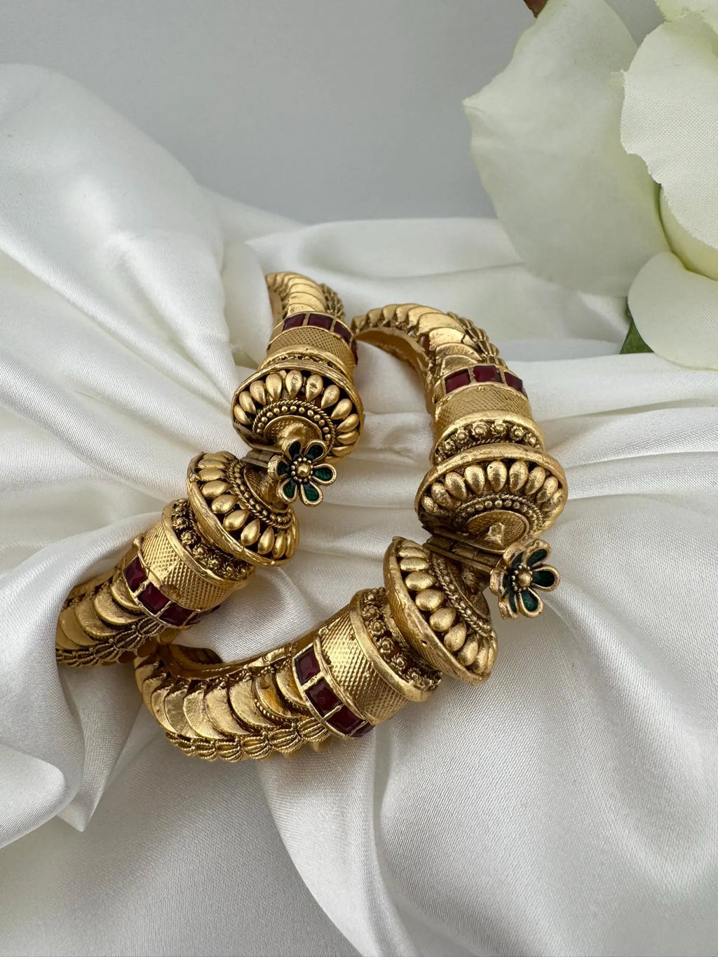 Amrapali inspired Designer Openable bangles in Matt Gold set of 2