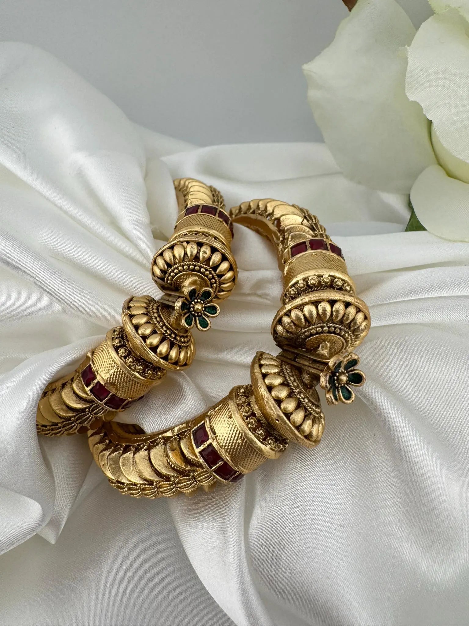 Amrapali inspired Designer Openable bangles in Matt Gold set of 2