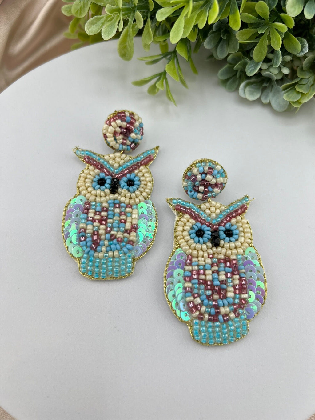 White and blue blue Owl shaped Beaded earrings, Handmade earrings