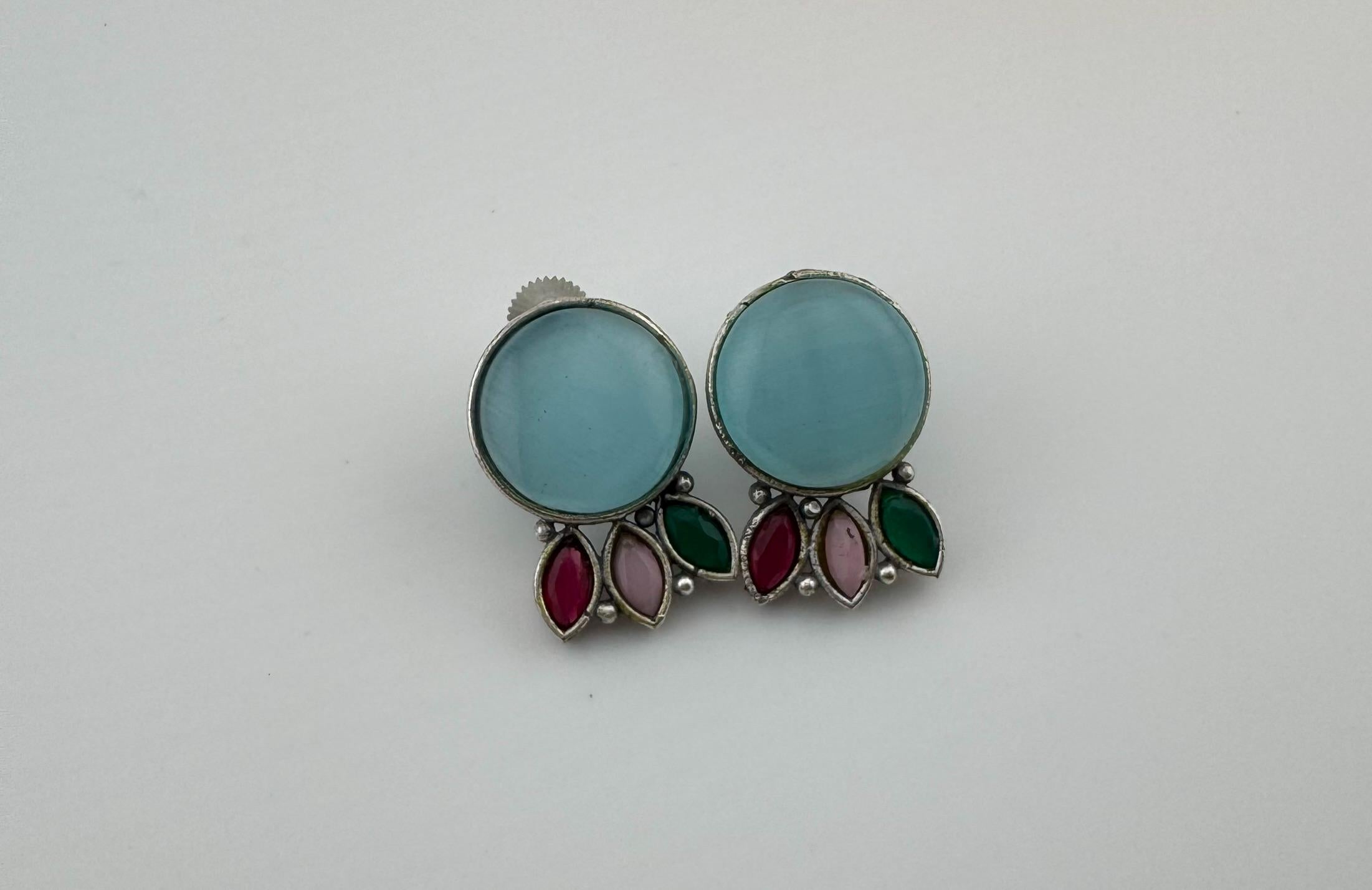 Oxidized German silver, Monalisa Stone studs earring