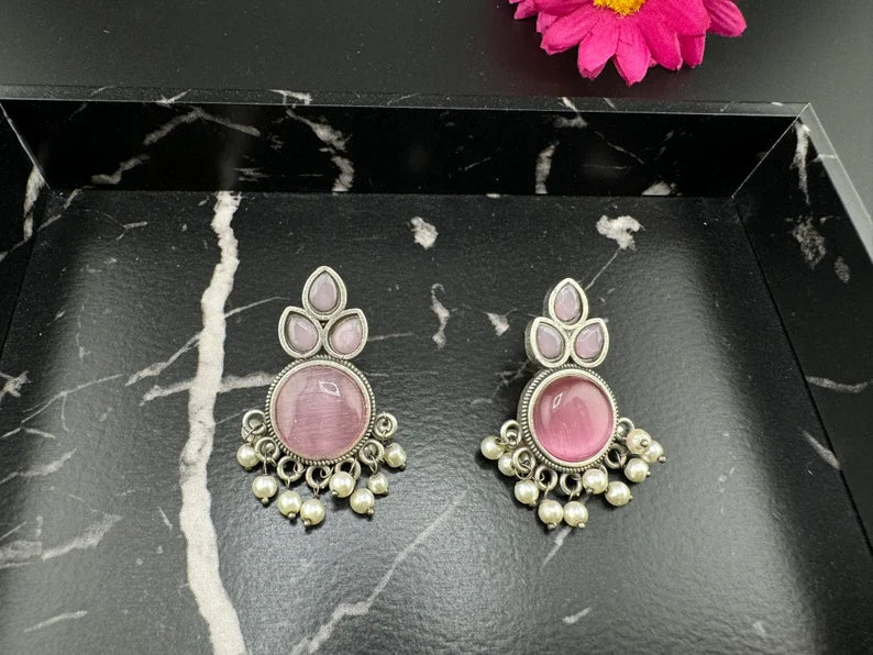 Green Monalisa and pearls stud Oxidized German Silver earring