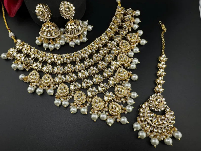 Kundan Heavy Bridal Necklace Set with Jhumka and Tikka