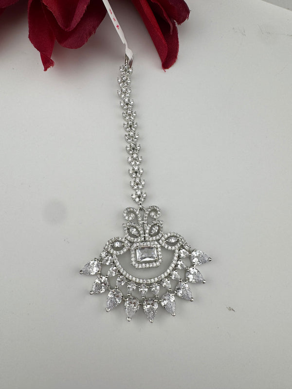 Silver Cubic Zirconia/Diamond Tikka, Indian Maang Tikka, Headpiece, Bridal jewelry (Copy)