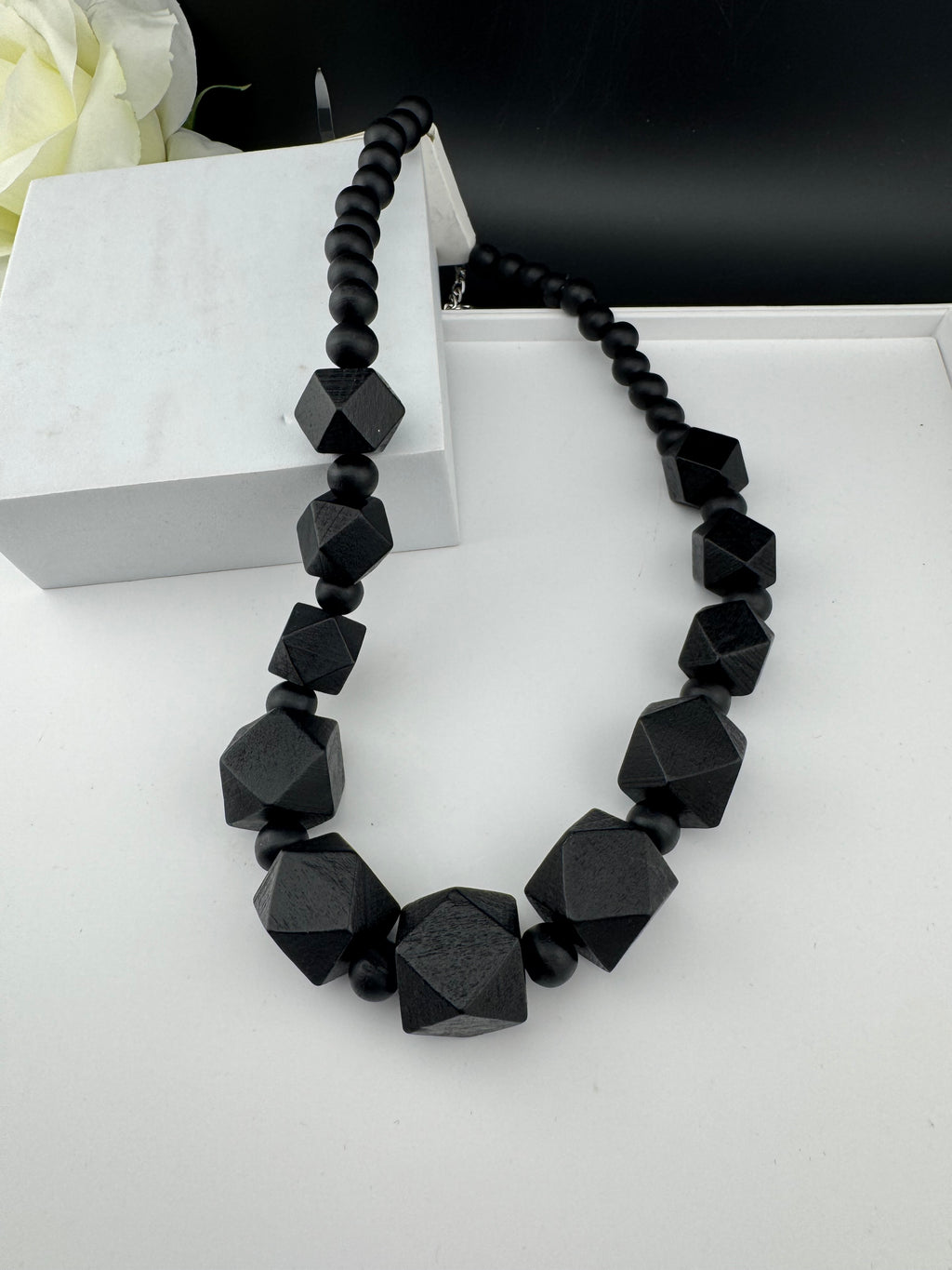 Premium Quality Wooden NECKLACE ONLY in geometric design necklace which is Designer inspired for everyday and party wear