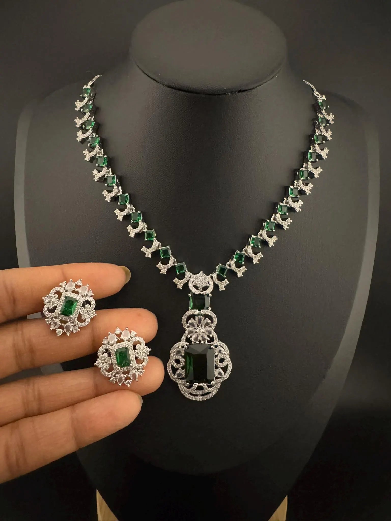Premium American Diamond, Cubic Zirconia, Silver Polish Green Neeta Ambani Necklace set with studs earring