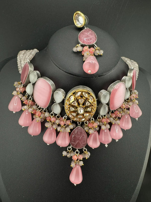 Premium fusion Choker Necklace set with HQ Moissanite kundan, onyx beads and carved stone