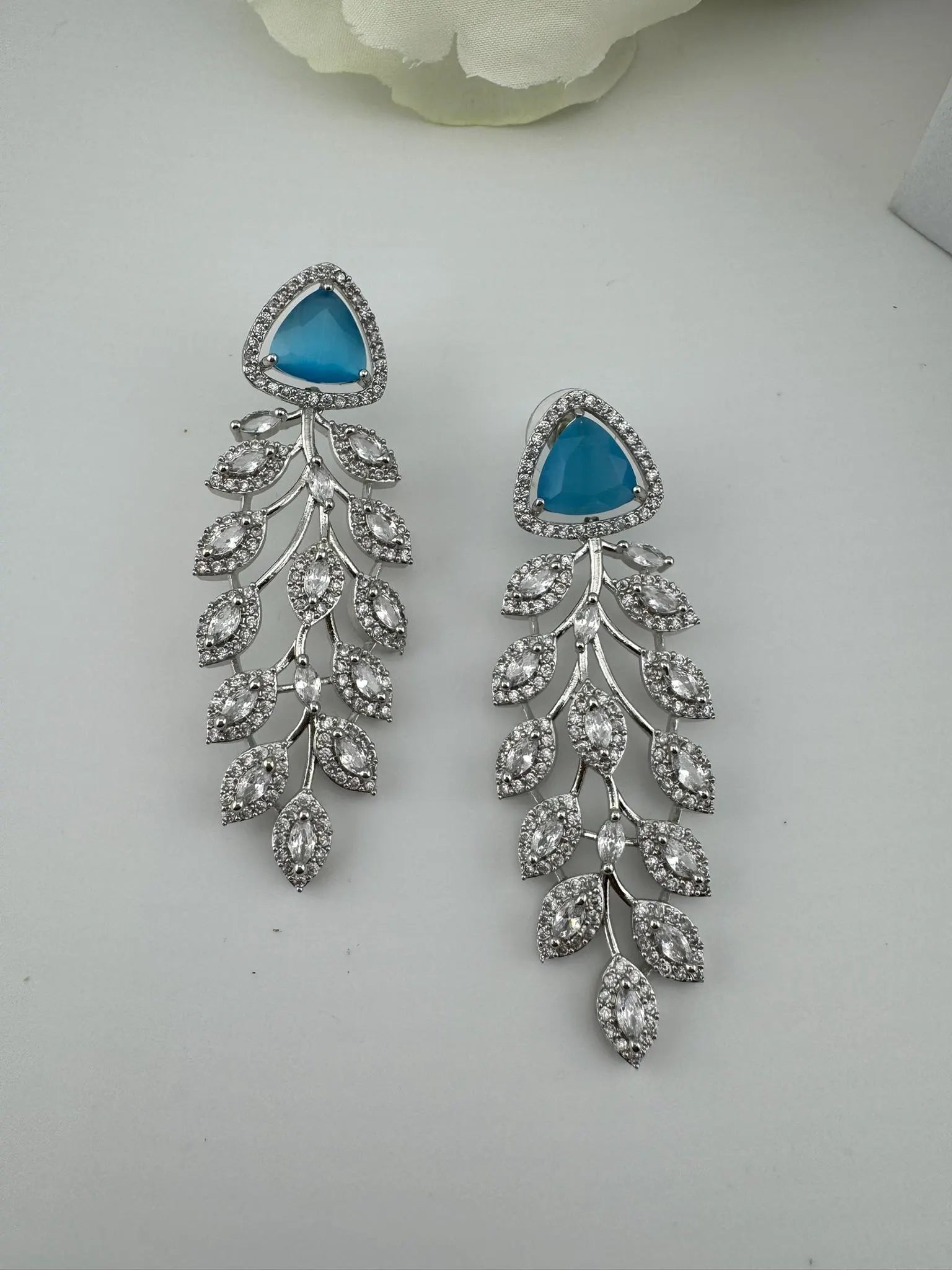 Leaf style Premium Cubic Zirconia, Crystal, Natural stone in silver color Long earrings