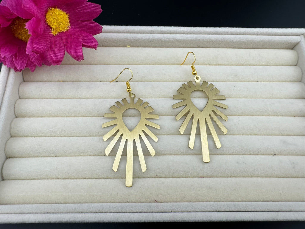 Matt Gold quirky earrings in unique sleek dazzle design