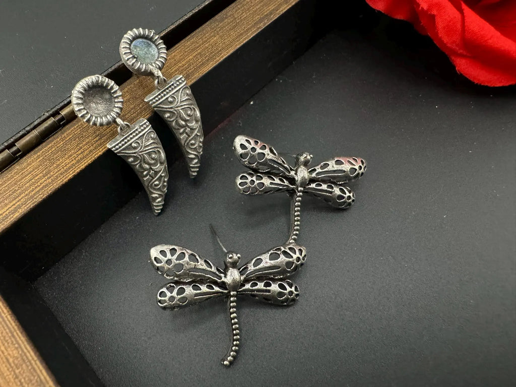 COMBO of 2 oxidized earrings, Fly and abstract earrings