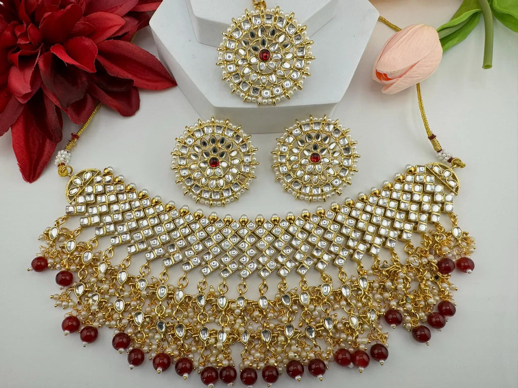Kundan Bridal Necklace Set with Oversized Suds and Tikka