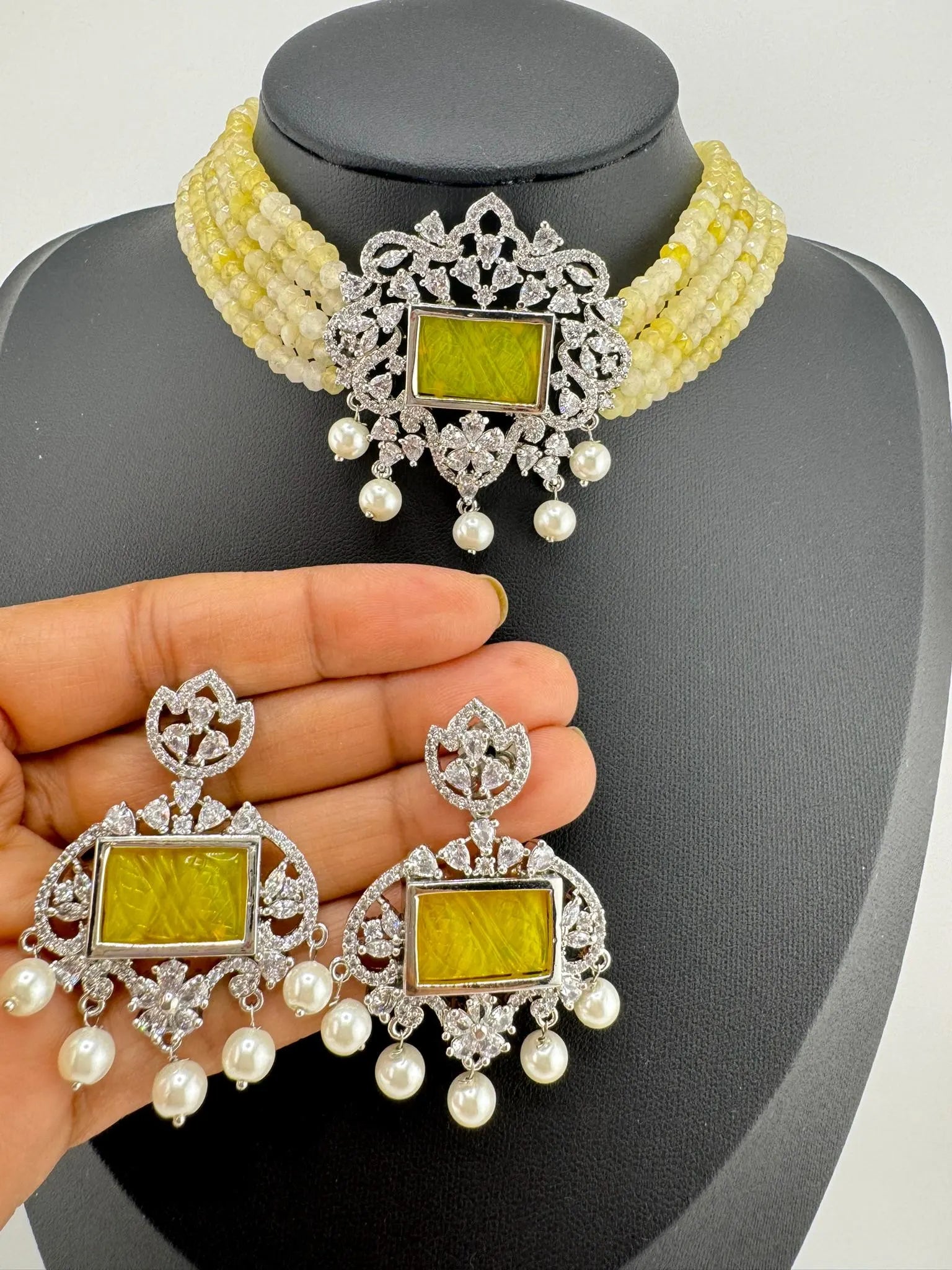 Premium fusion Choker necklace set with CZ pendant, carved stones and Onyx Hydro beads