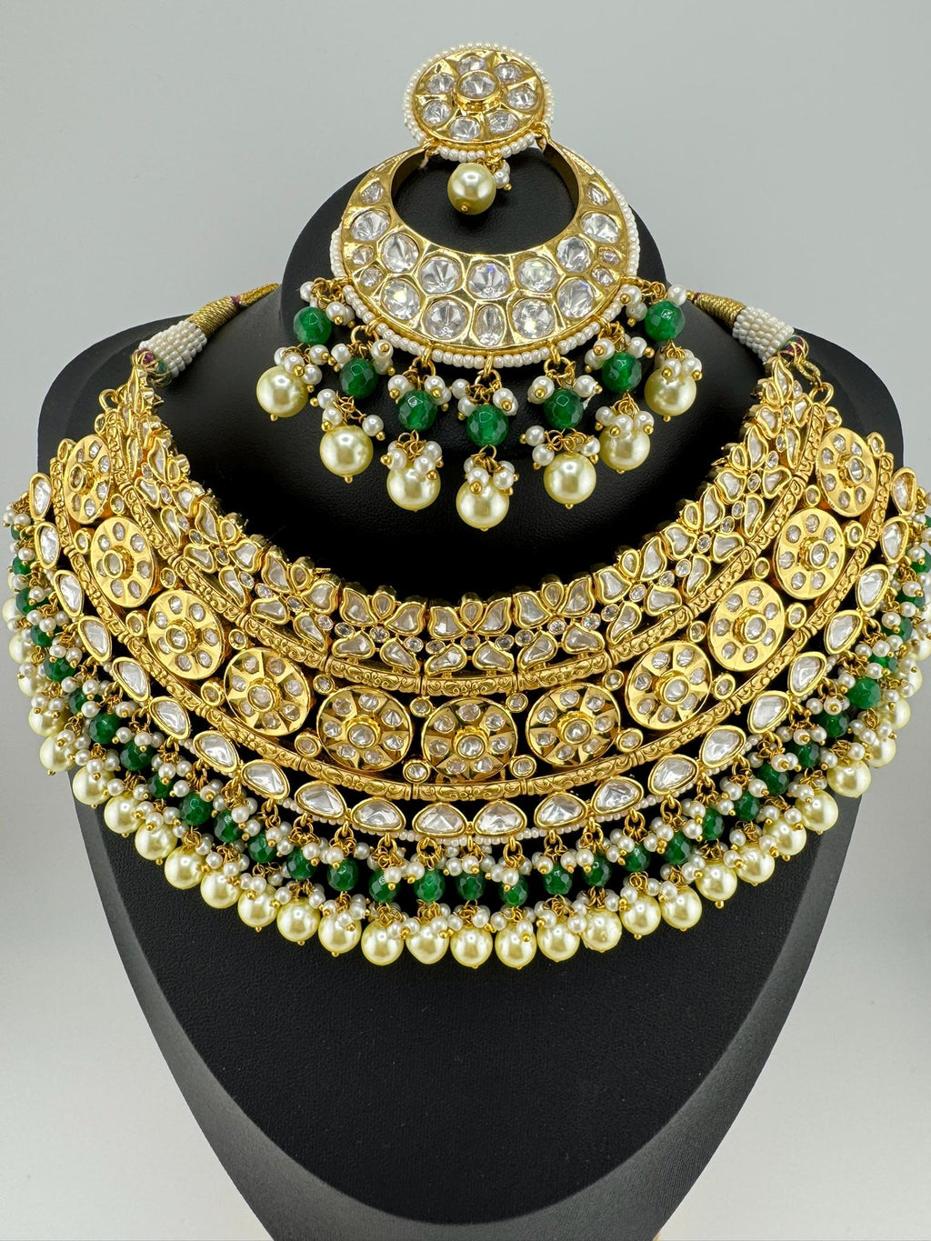 BRIDAL Tyaani Kundan Inspired Premium High gloss Broad Bridal necklace set with earring and Tika