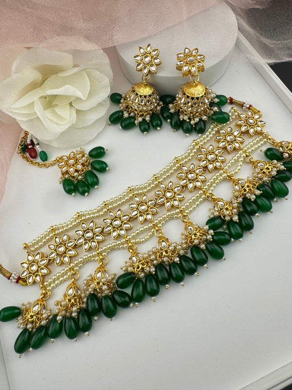 Choker necklace set with jhumka and tikka in kundan, pearls, Indian Bridal Jewelry set