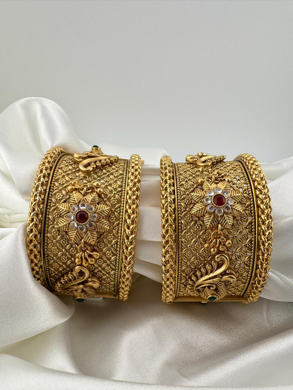 Amrapali inspired Designer bangles set, Openable Matt Gold Broad bangle set size-2.4"