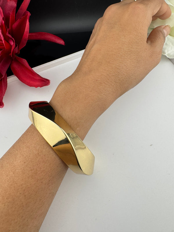 Brushed finished Gold Chunky Cuff Bracelet Bangle, Anti Tarnish, fits sizes upto 2.6"