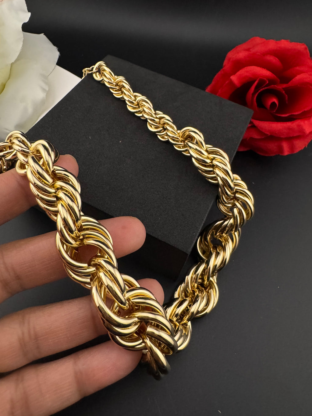 Premium Quality Contemporary NECKLACE ONLY/geometric design necklace/Designer inspired/Indian jewelry/Sleek Necklace/everyday wear/handmade (Copy)