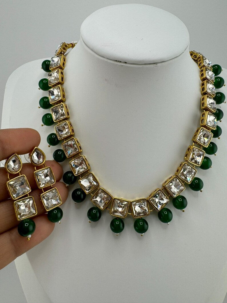 Kundan and Pearls Sleek Necklace Set