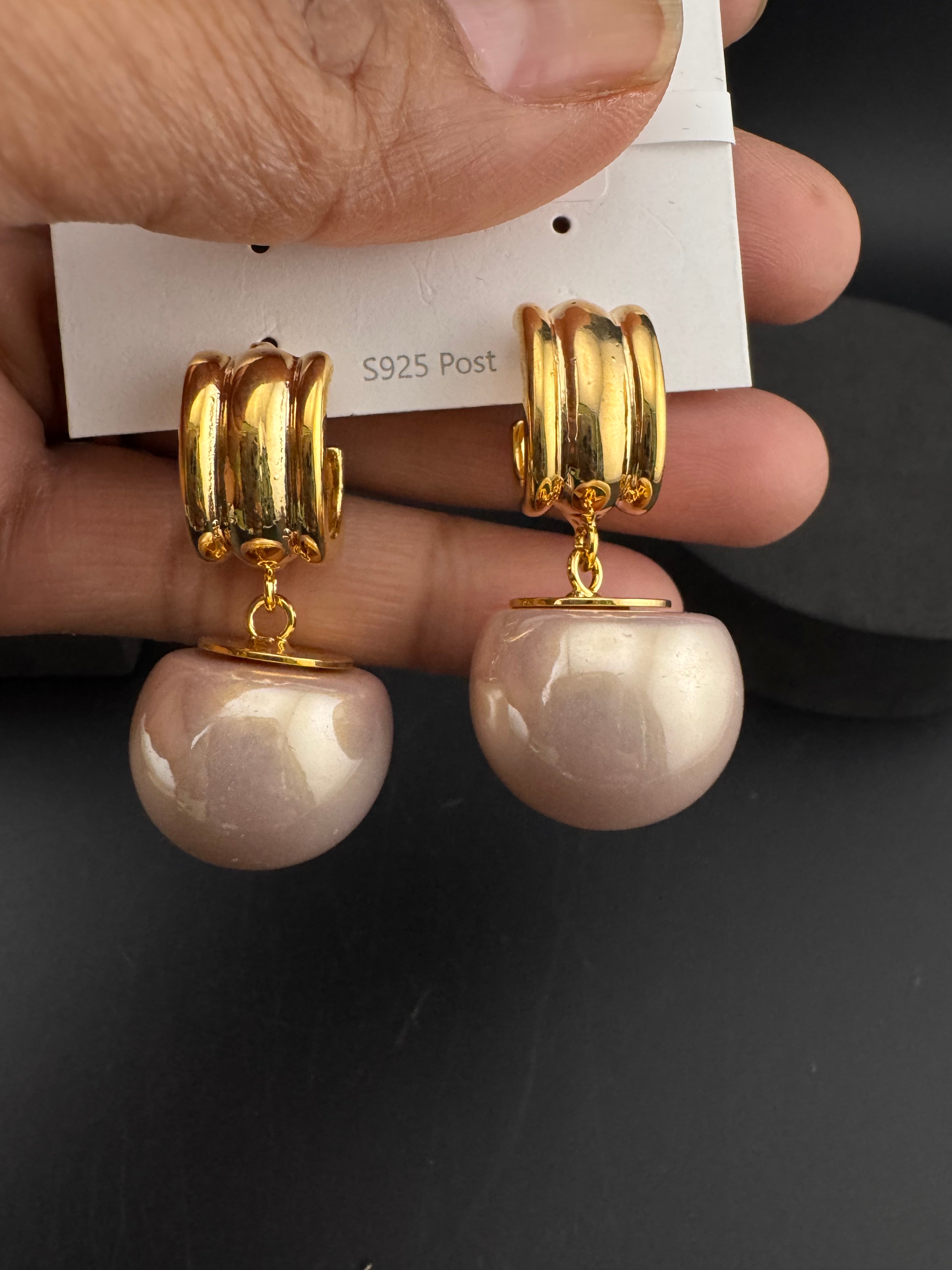 High Quality Premium Enamel and gold Designer Drop Earrings