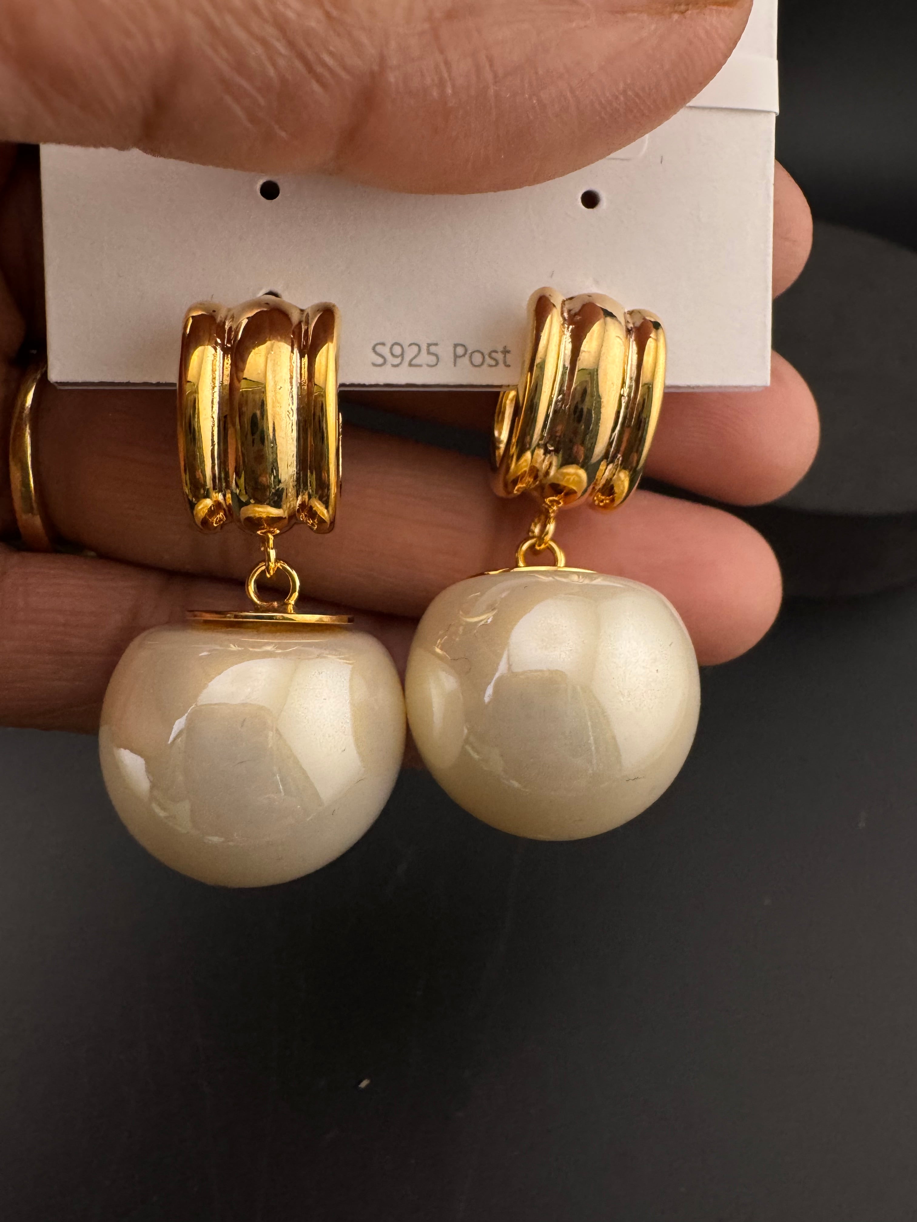 High Quality Premium Enamel and gold Designer Drop Earrings