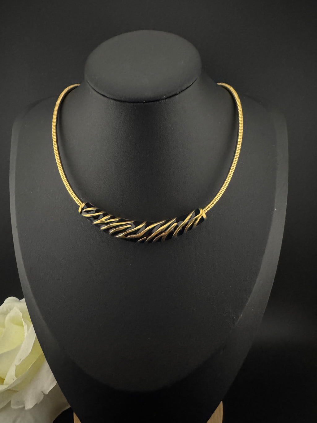 Premium Quality Contemporary NECKLACE ONLY/Black Gold necklace/Designer inspired/Indian jewelry/Sleek Necklace/everyday wear/handmade