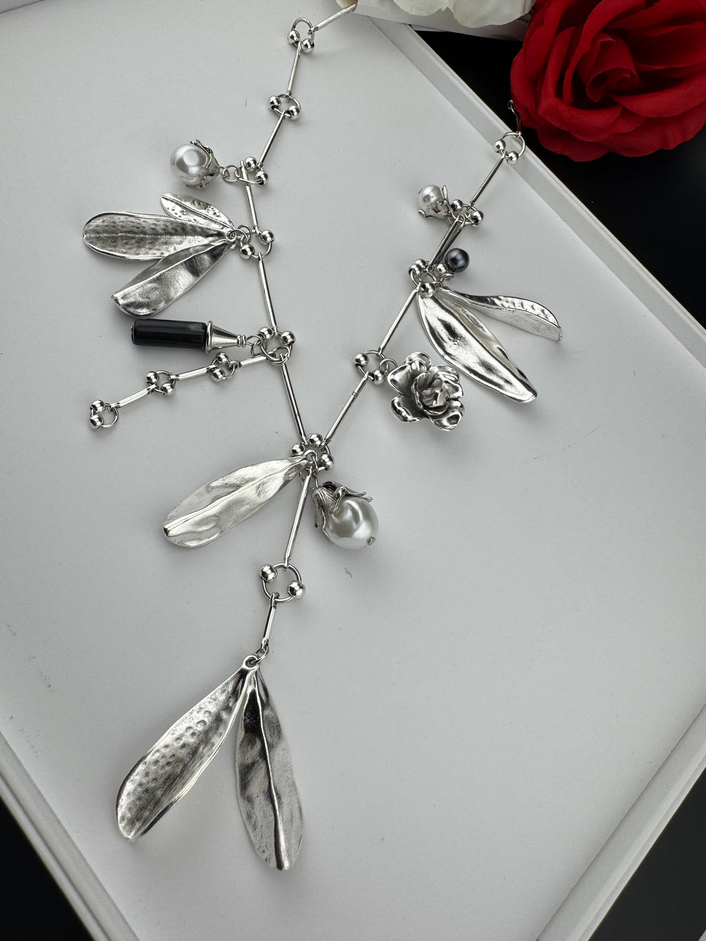 Premium Quality Contemporary NECKLACE ONLY/geometric design necklace/Designer inspired/Indian jewelry/Sleek Necklace/everyday wear/handmade