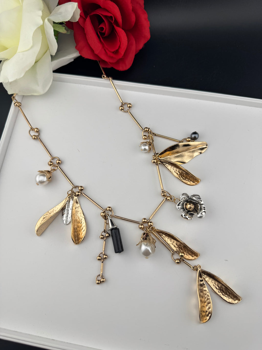 Premium Quality Contemporary NECKLACE ONLY/geometric design necklace/Designer inspired/Indian jewelry/Sleek Necklace/everyday wear/handmade