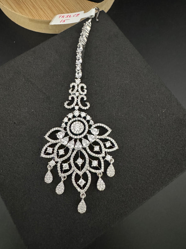 Silver Cubic Zirconia/Diamond Tikka, Indian Maang Tikka, Headpiece, Bridal jewelry (Copy)
