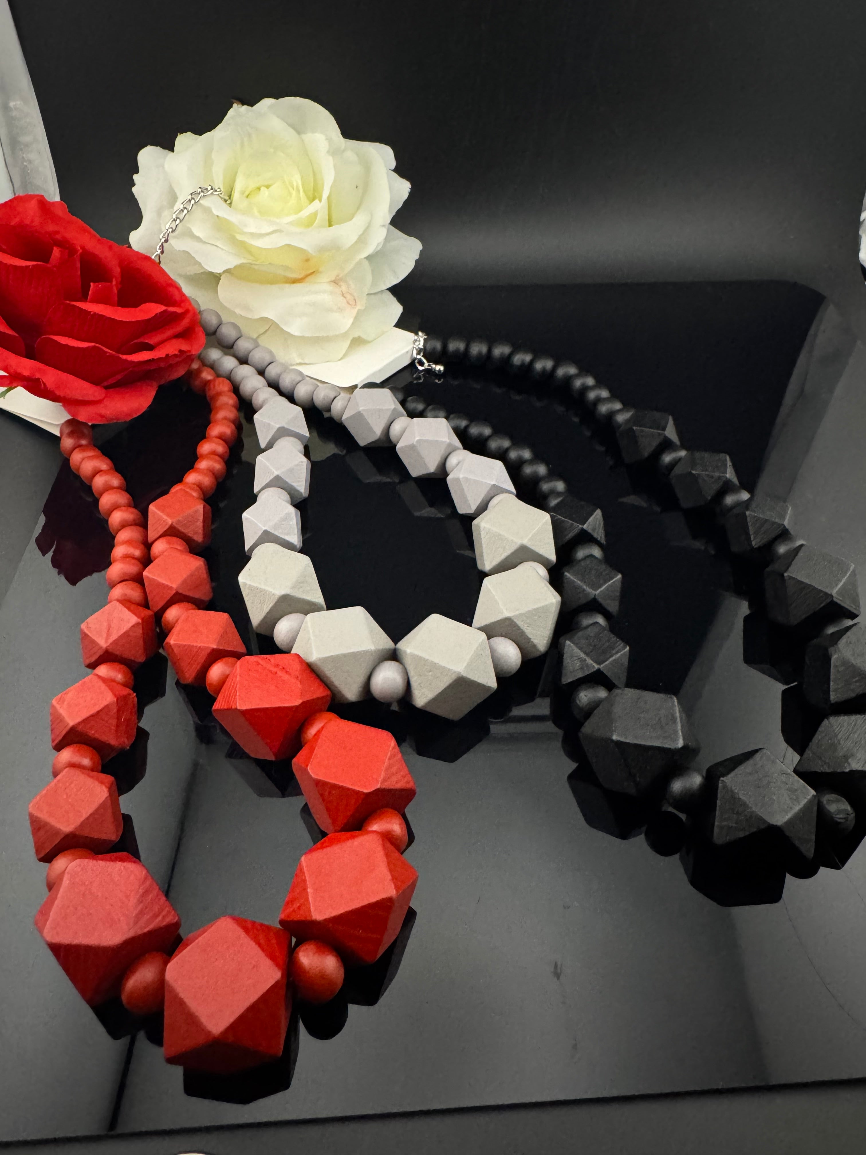 Premium Quality Wooden NECKLACE ONLY in geometric design necklace which is Designer inspired for everyday and party wear